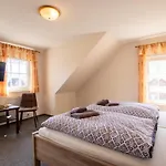Gaestehaus Djuren Bed and breakfast