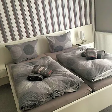 Gaestehaus Djuren 3*