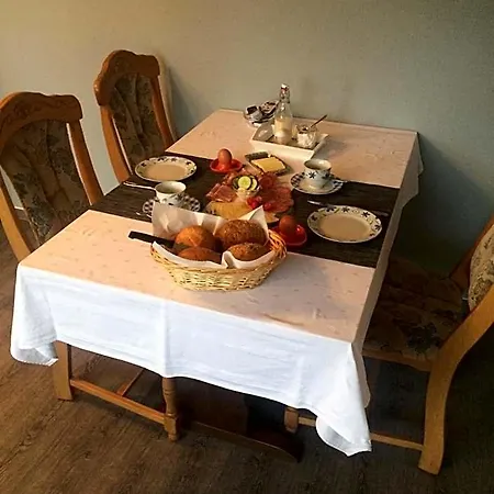 Gaestehaus Djuren Bed & Breakfast Roggenstede