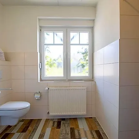 Gaestehaus Djuren 3*